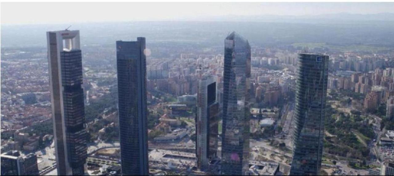 Adosado Cerca Plaza Castilla - Apartamento Cuzco Madrid Esterno foto