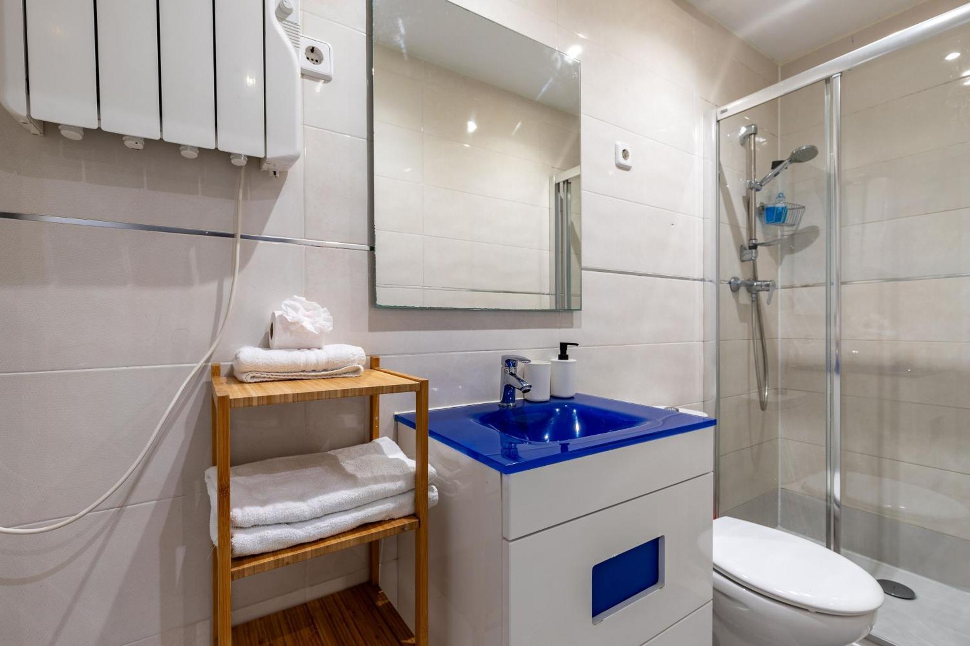 Adosado Cerca Plaza Castilla - Apartamento Cuzco Madrid Esterno foto